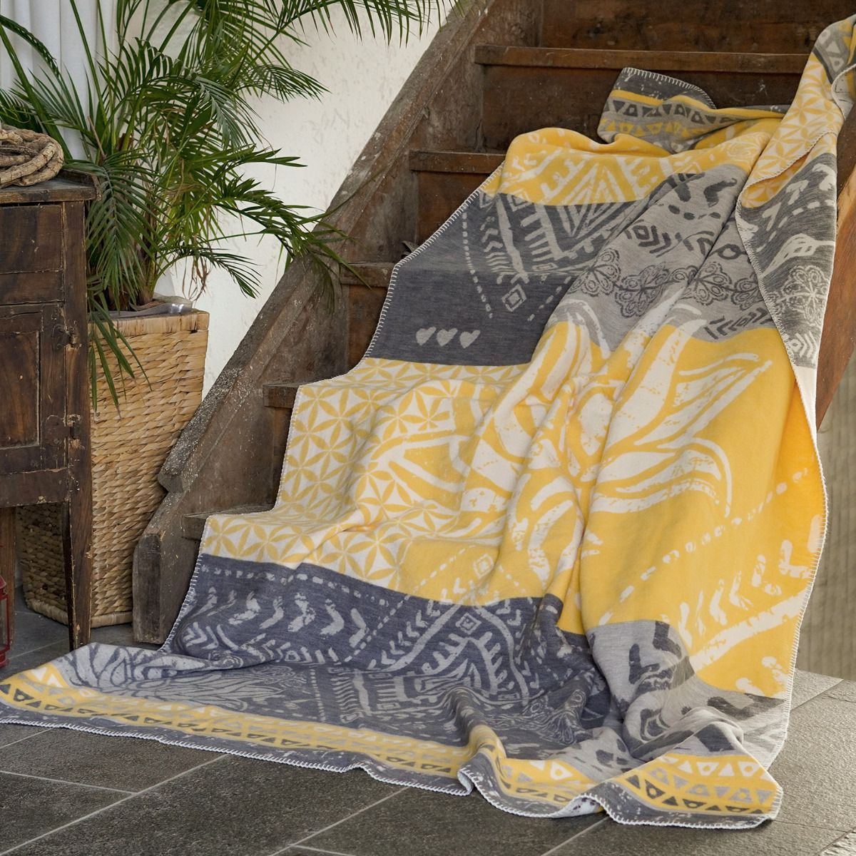 Einheitsgröße - flauschige Plaid Decke Lotus - gelb/grau