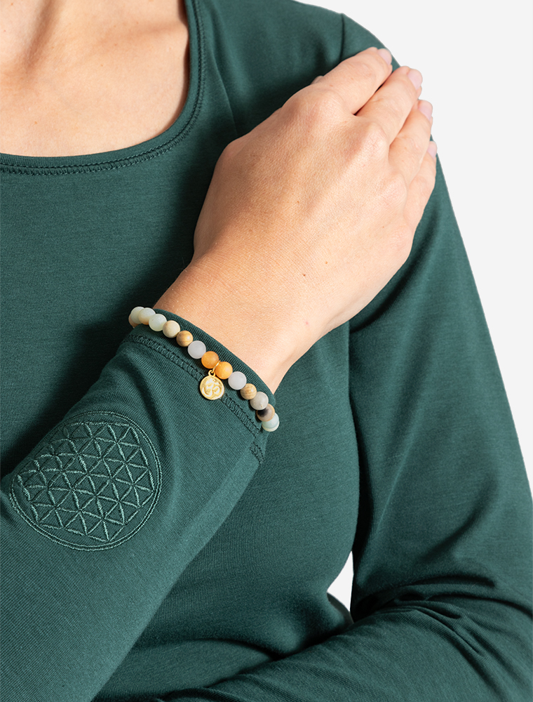 Armband Nandana Amazonit mit Schneequarz, Orangencalcit, Sandelholz