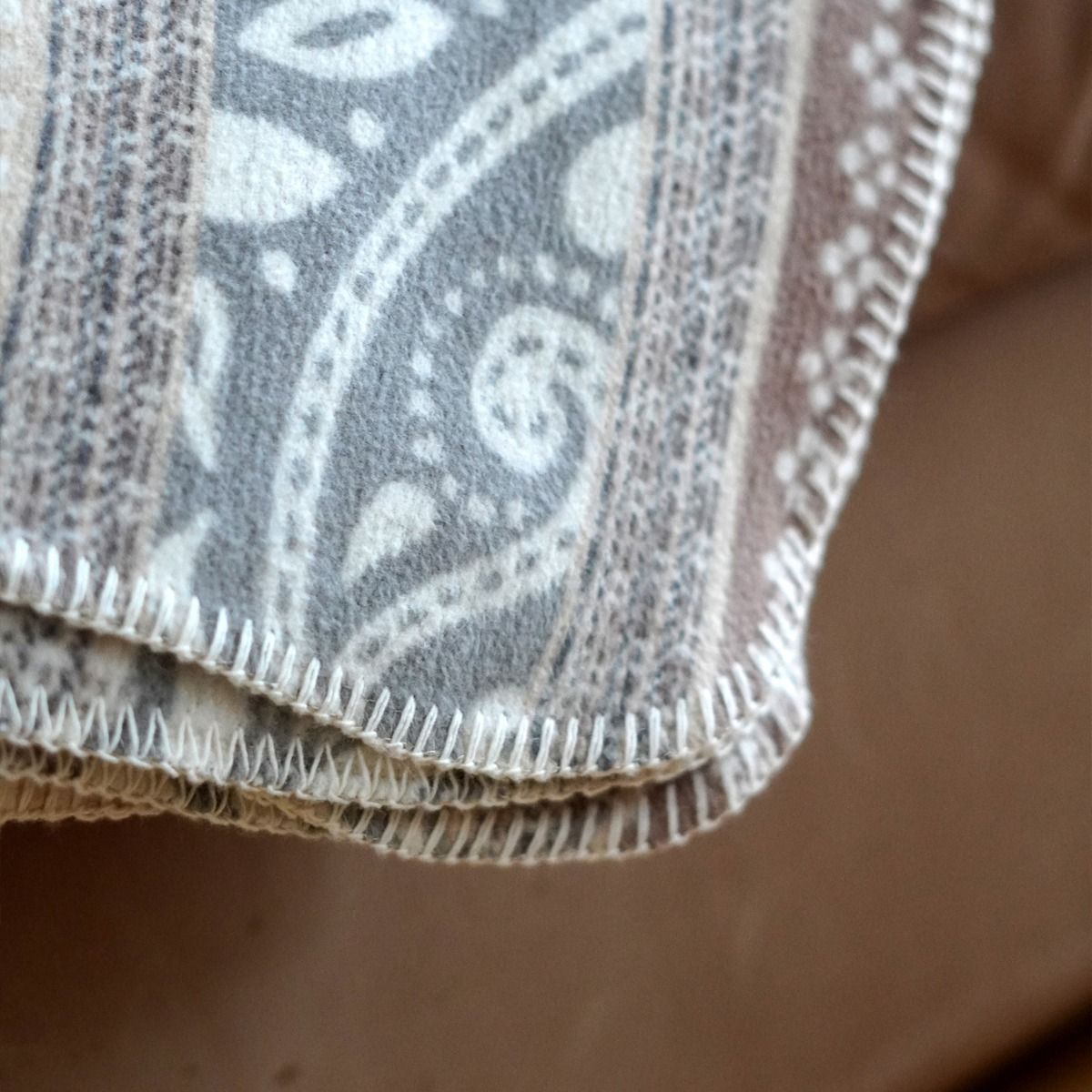 Einheitsgröße - flauschige Plaid Decke Blume des Lebens - nature/beige