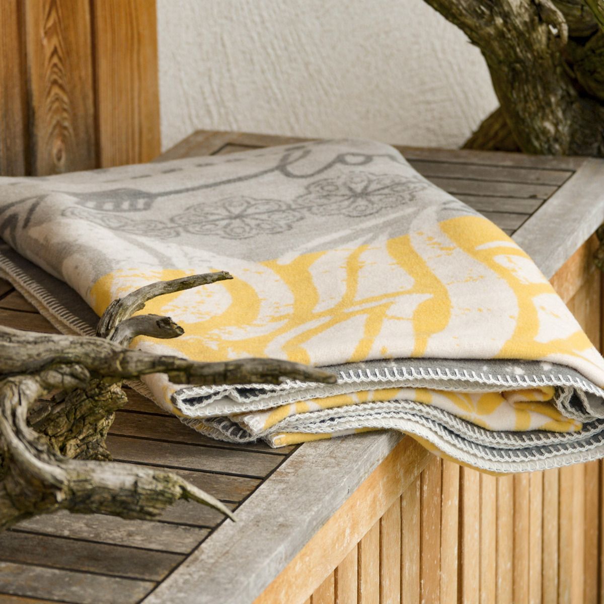 Einheitsgröße - flauschige Plaid Decke Lotus - gelb/grau