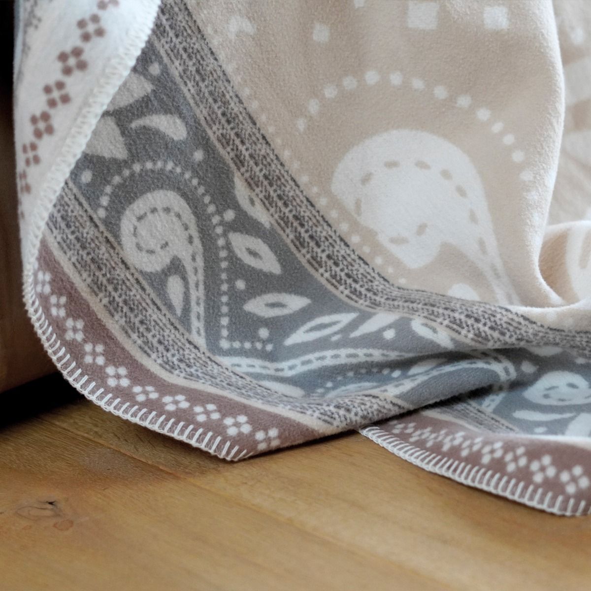 Einheitsgröße - flauschige Plaid Decke Blume des Lebens - nature/beige