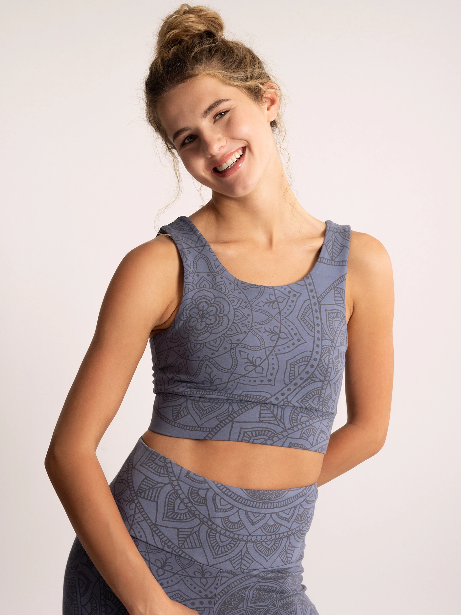 L - Yoga Bra Hatha Guna - enzianblau