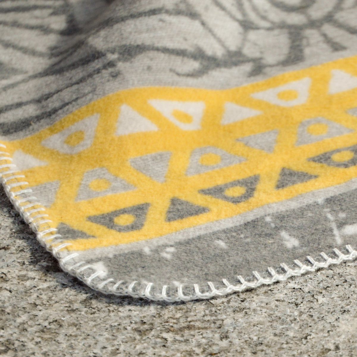 Einheitsgröße - flauschige Plaid Decke Lotus - gelb/grau